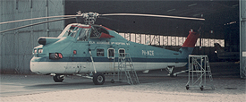 PH-NZE at EHRD 19760330 | 