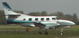 PH-DYB at EHRD(1) 20020427 | 