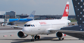 HB-IPX at EHAM 20120427 | Airbus A319-111