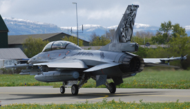 692 at ENOL 20120601 | General Dynamics F-16BM