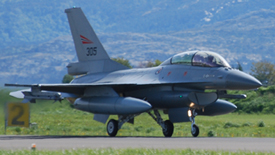 305[02] at ENOL 20120601 | General Dynamics F-16BM