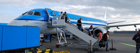 PH-EZC at EHAM 20120602 | Embraer ERJ 190STD