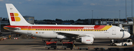 EC-IEF at EHAM 20120602 | Airbus A320-214