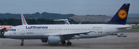 D-AIPL at LEMD 20121024 | Airbus A320-211