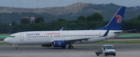 SU-GCN at LEMD 20121024 | Boeing 737-866