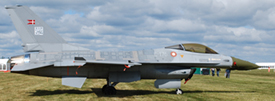 E-176 at EKKA 20140621 | General Dynamics F-16AM