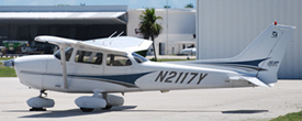 N2117Y at KMTH 20140801 | Cessna 172S Skyhawk SP