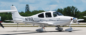 N78GL at KMTH 20140801 | Cirrus Design Corp SR22