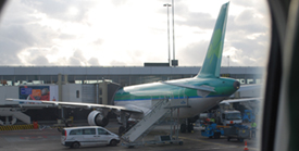 EI-CVA at EHAM 20141216 | Airbus A320-214