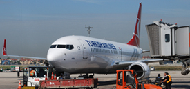 TC-JFJ at LTBA(2) 20150506 | Boeing 737-8F2/W