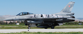 4060 at LTAN 20150507 | General Dynamics F-16C-52-CF