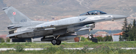 4061 at LTAN 20150507 | General Dynamics F-16C-52-CF