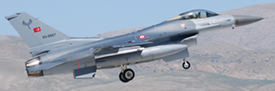 93-0687 at LTAN 20150507 | General Dynamics F-16C-50-CF