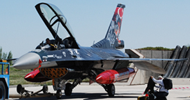 88-0014 at LTAN 20150507 | General Dynamics F-16D-40-CF