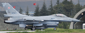 4040 at LTAN(1) 20150508 | General Dynamics F-16C-52-CF