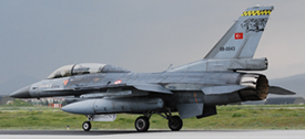 89-0043 at LTAN(1) 20150508 | General Dynamics F-16C-40-CF