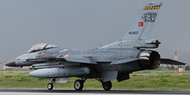 89-0023 at LTAN(1) 20150508 | General Dynamics F-16C-40-CF