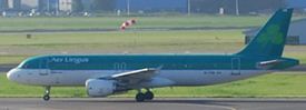EI-CVB  at EHAM 20160807 | Airbus A320-214
