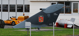 11[02] at LFRJ 20170608 | Etendard