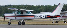 PH-DKE at EHBD 20170702 | Reims/Cessna F.152-II
