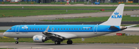 PH-EZZ at EHAM 20170905 | Embraer ERJ 190STD