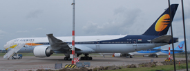 VT-JEW at EHAM 20190906 | Boeing 777-35RER