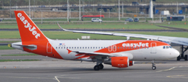 OE-LQI at EHAM 20211002 | Airbus A319-111