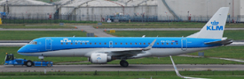 PH-EZU at EHAM 20211002 | Embraer ERJ 190STD