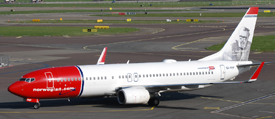 SE-RRP at EHAM 20220418 | Boeing 737-8JP/W