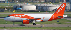 G-EZBT at EHAM 20220418 | Airbus A319-111