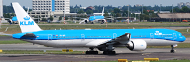 PH-BVI at EHAM 20220617 | Boeing 777-306ER