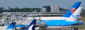 B-6138 at EHAM 20220617 | Airbus A380-841