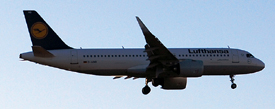 D-AINB at EDDF 20220806 | Airbus A320-271n