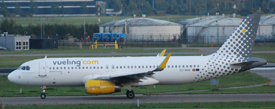 EC-MKM at EHAM 20221012 | Airbus A320-232W