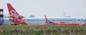 UR-SQO at EBBR 20230527 | Boeing 737-82R(W)