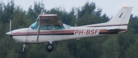 PH-BSF at EHEH 20230813 | Cessna 172N Skyhawk II